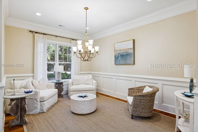 7 Willow Oak Rd W, Hilton Head Island, SC 29928