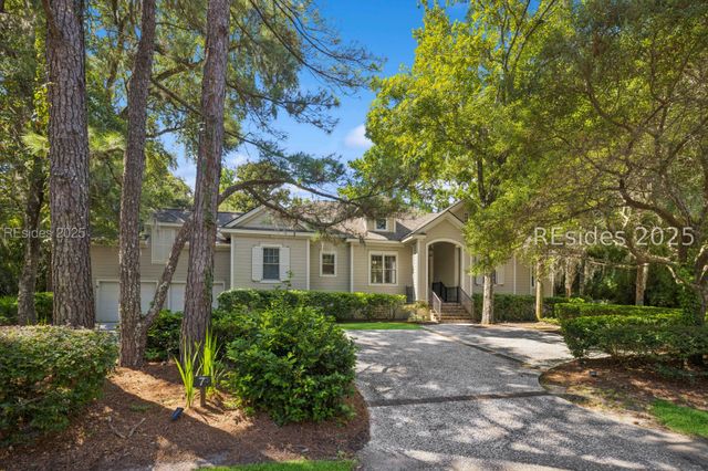 7 Willow Oak Rd W, Hilton Head Island, SC 29928