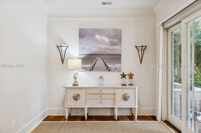 7 Willow Oak Rd W, Hilton Head Island, SC 29928