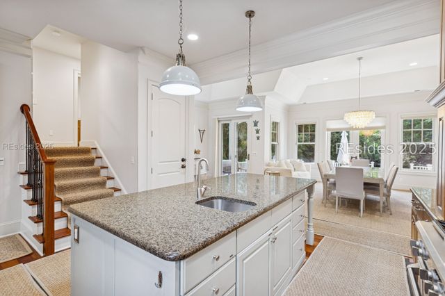 7 Willow Oak Rd W, Hilton Head Island, SC 29928