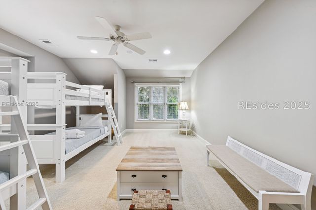 7 Willow Oak Rd W, Hilton Head Island, SC 29928