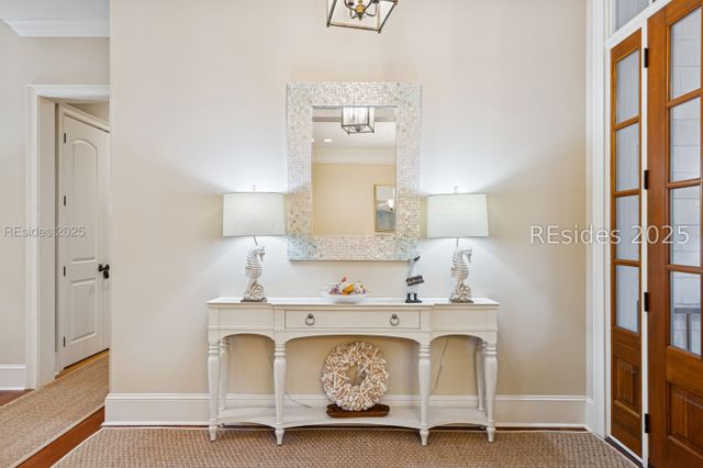 7 Willow Oak Rd W, Hilton Head Island, SC 29928