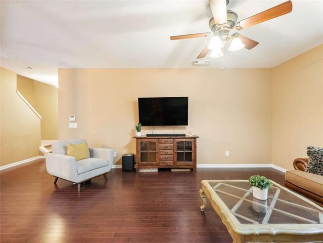 6377 Barker Station Walk, Sugar Hill, GA 30518