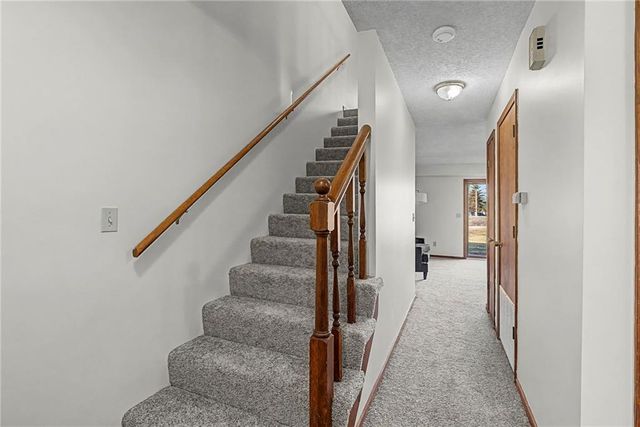 1103 Jeff Circle, Paola, KS 66071