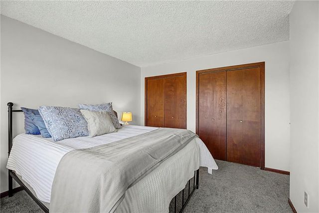 1103 Jeff Circle, Paola, KS 66071