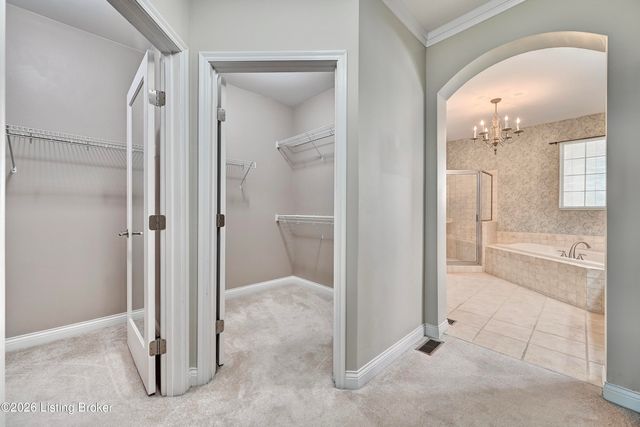 363 Riverbend Dr, Ludlow, KY 41016