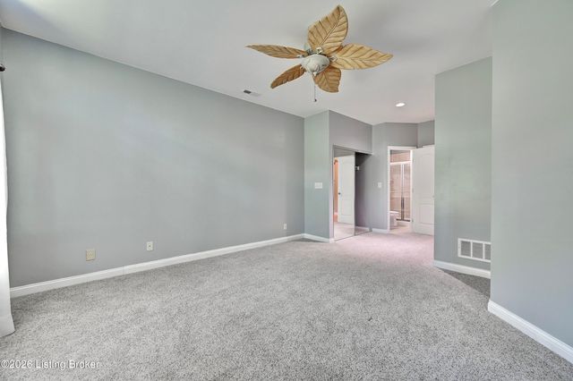 363 Riverbend Dr, Ludlow, KY 41016