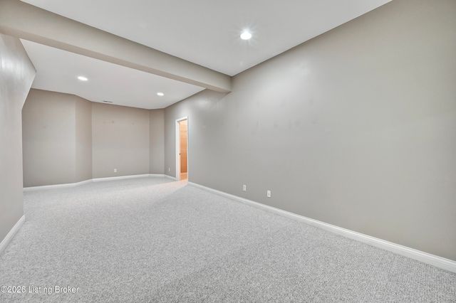 363 Riverbend Dr, Ludlow, KY 41016