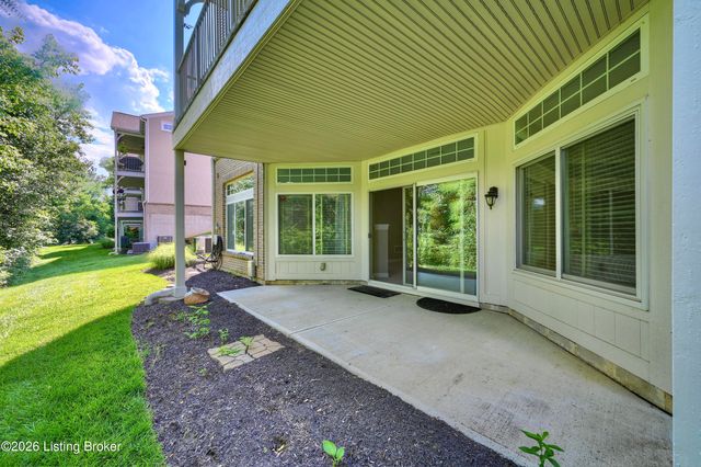 363 Riverbend Dr, Ludlow, KY 41016