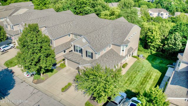 363 Riverbend Dr, Ludlow, KY 41016