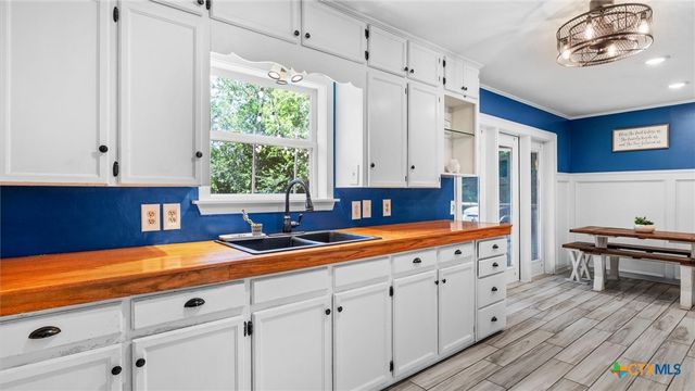623 Southeast Terrace, New Braunfels, TX 78130