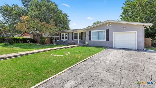 623 Southeast Terrace, New Braunfels, TX 78130