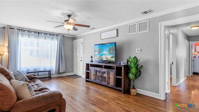 623 Southeast Terrace, New Braunfels, TX 78130