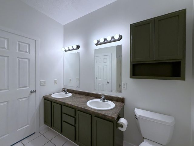 308 KESTREL Court, Council Bluffs, IA 51501