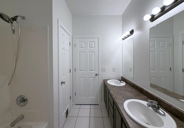 308 KESTREL Court, Council Bluffs, IA 51501