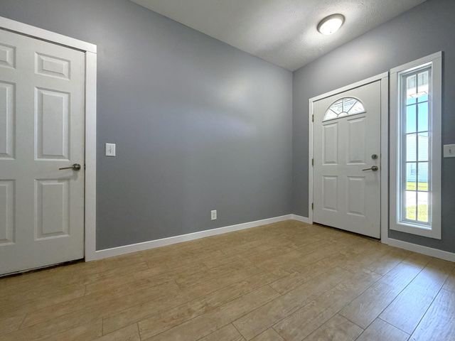 308 KESTREL Court, Council Bluffs, IA 51501