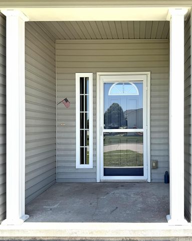 308 KESTREL Court, Council Bluffs, IA 51501