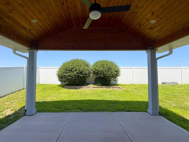308 KESTREL Court, Council Bluffs, IA 51501