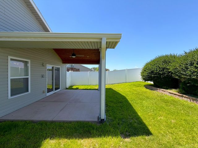 308 KESTREL Court, Council Bluffs, IA 51501