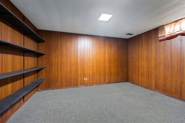 10042 Lamon Avenue, Skokie, IL 60077