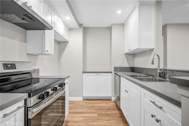 812 Coriander Drive F, Torrance, CA 90502