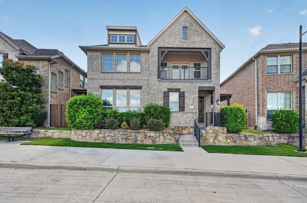 2439 Southgate Drive, Richardson, TX 75080