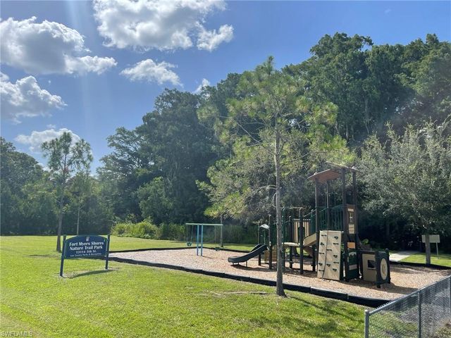 13209 5th ST, Fort Myers, FL 33905