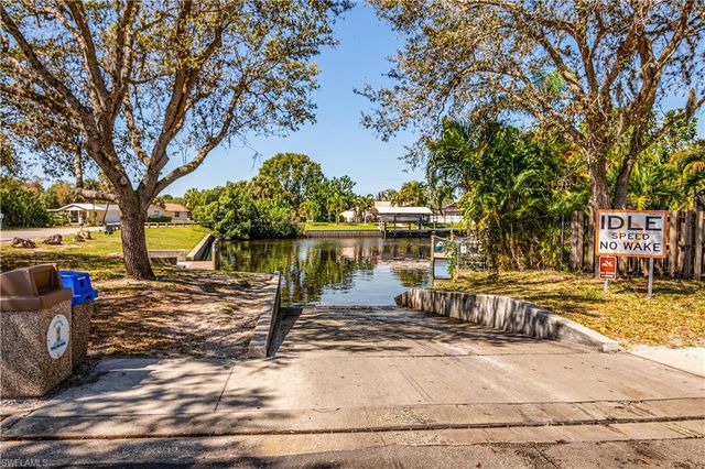 13209 5th ST, Fort Myers, FL 33905