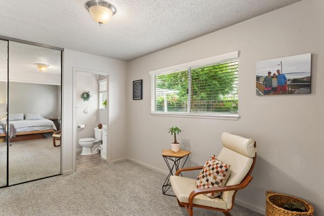 10828 Ambassador Dr, Rancho Cordova, CA 95670