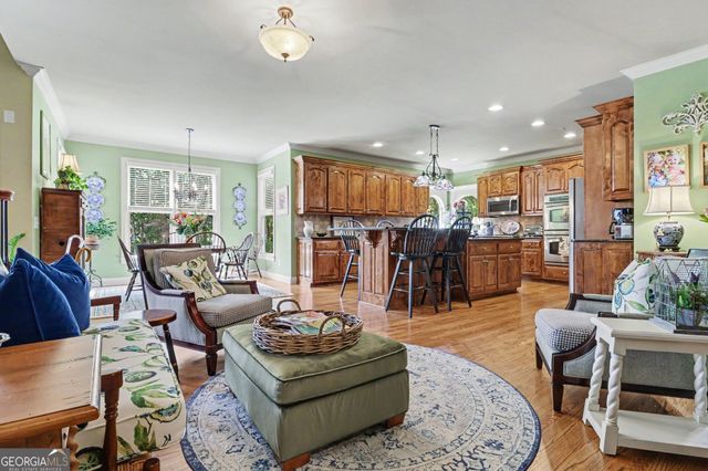 4638 Cardinal Ridge Way, Flowery Branch, GA 30542