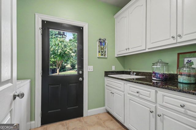 4638 Cardinal Ridge Way, Flowery Branch, GA 30542
