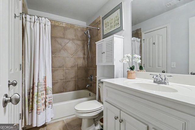 4638 Cardinal Ridge Way, Flowery Branch, GA 30542