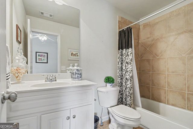 4638 Cardinal Ridge Way, Flowery Branch, GA 30542