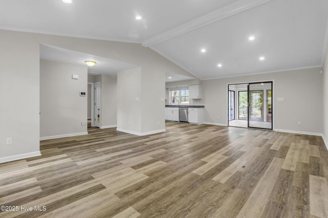 1106 Navidad Bank Court, New Bern, NC 28560