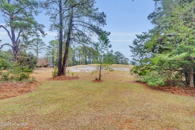 1106 Navidad Bank Court, New Bern, NC 28560