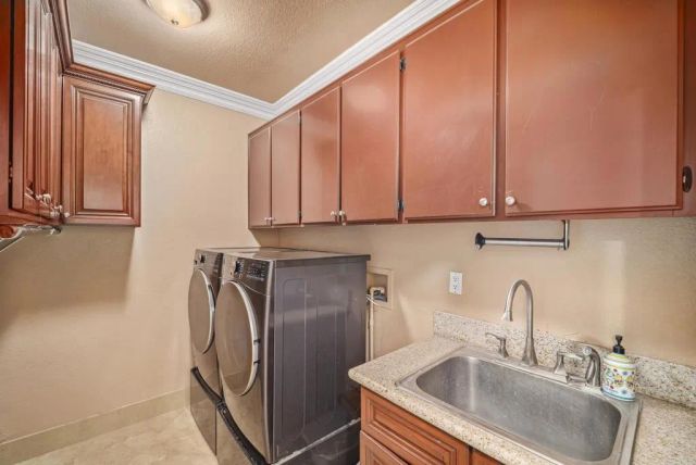 1648 Corte De Las Piedras, El Cajon, CA 92019