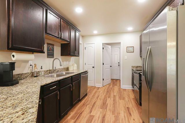 11465 Rossow Ct, Denham Springs, LA 70726