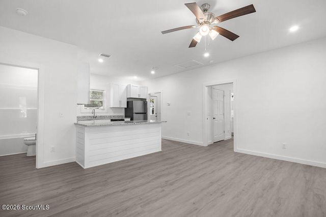 656 SE Ridge Road, Darien, GA 31305
