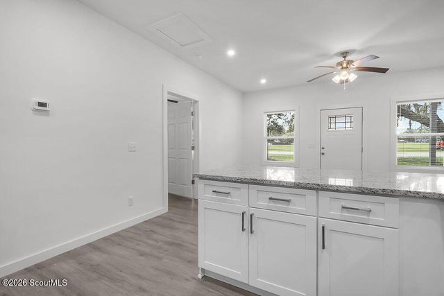 656 SE Ridge Road, Darien, GA 31305