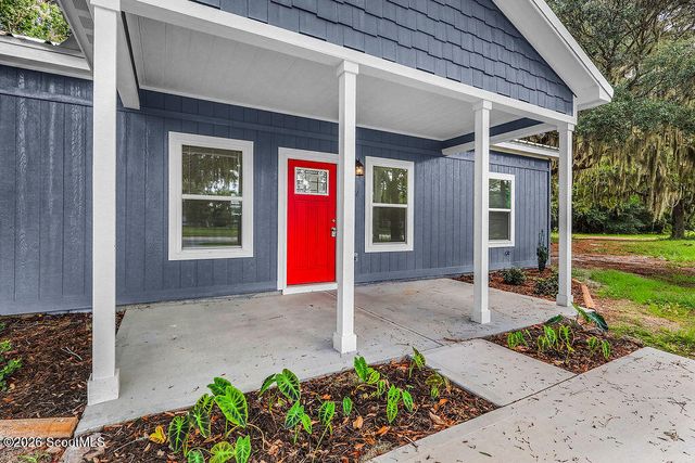 656 SE Ridge Road, Darien, GA 31305