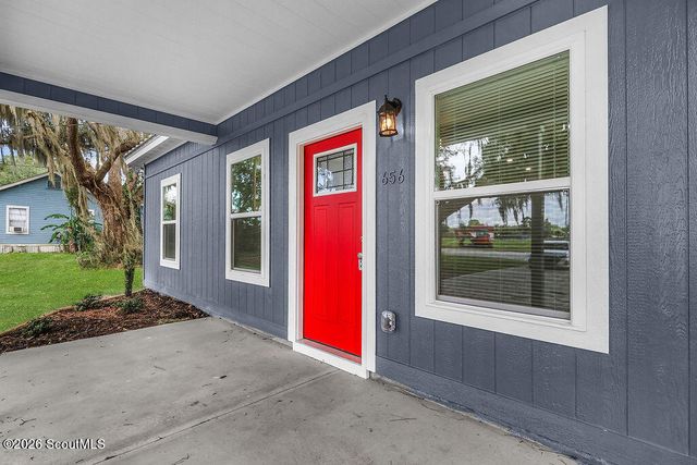 656 SE Ridge Road, Darien, GA 31305