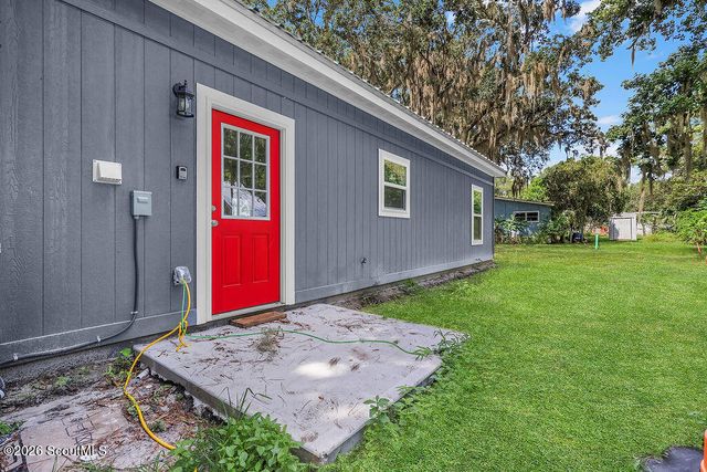 656 SE Ridge Road, Darien, GA 31305