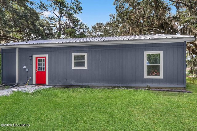 656 SE Ridge Road, Darien, GA 31305