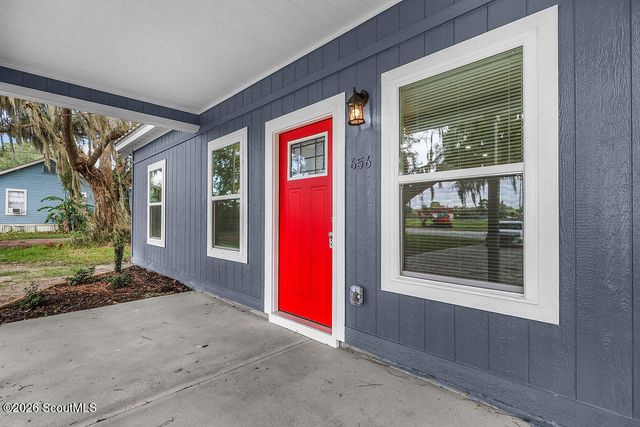 656 SE Ridge Road, Darien, GA 31305