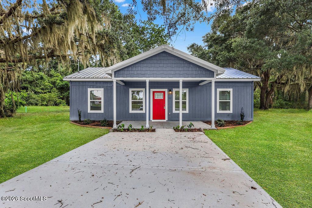 656 SE Ridge Road, Darien, GA 31305
