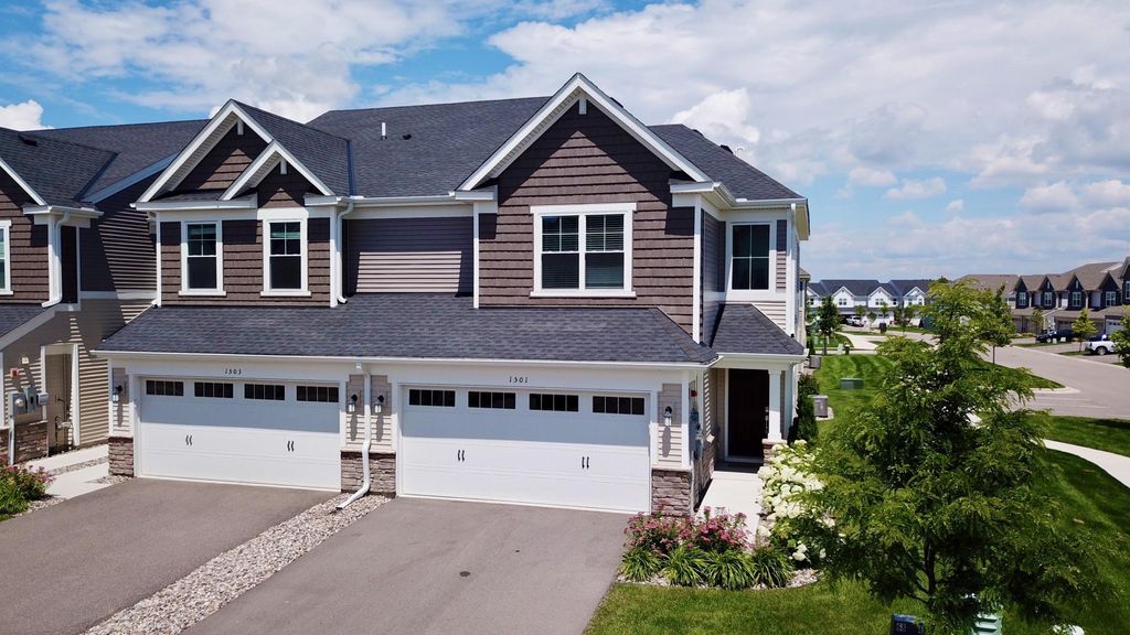 1501 Dogwood Lane, Carver, MN 55315 — exterior