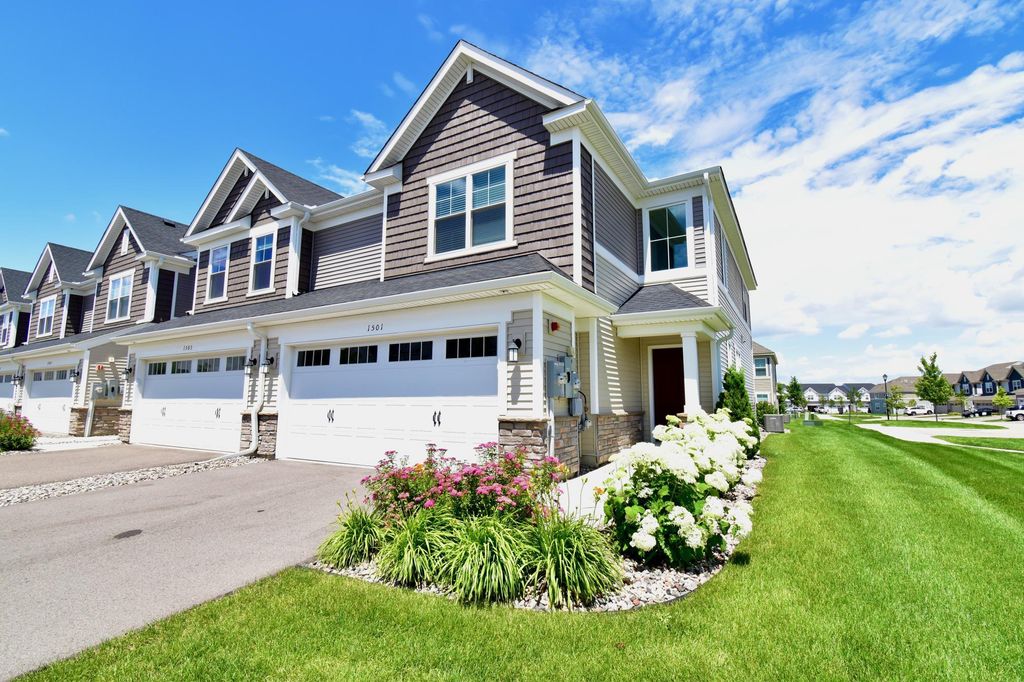 1501 Dogwood Lane, Carver, MN 55315 — photo 2
