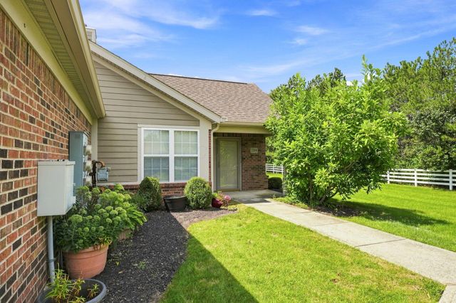 2264 Bainter Avenue, Grove City, OH 43123