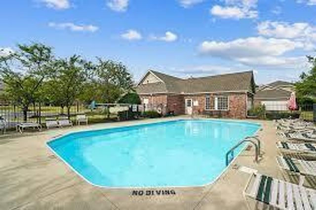 2264 Bainter Avenue, Grove City, OH 43123