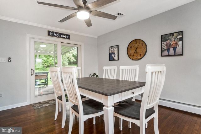 816 SPRING CITY RD, Phoenixville, PA 19460